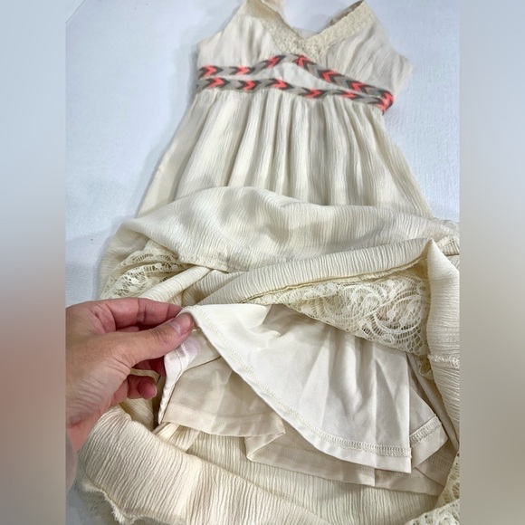 Flying Tomato lace maxi dress cream size XS - Picture 9 of 11